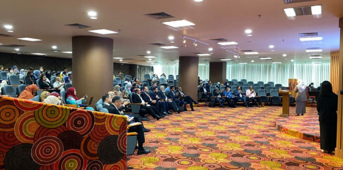 Suksesnya Summit Internasional: The Enhancement of Global Environmental Health and Sustainable Development