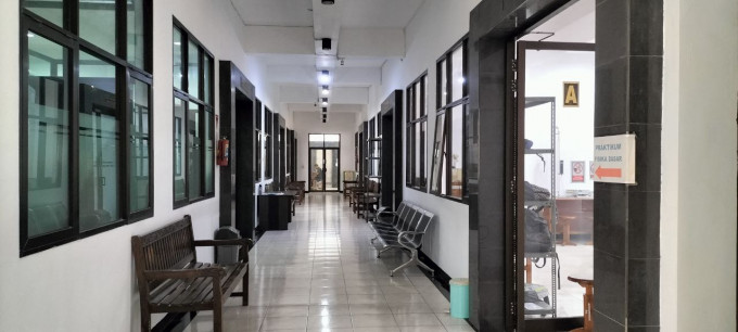 Tunjang Proses Pembelajaran Dengan Pengadaan Laboratorium Fisika Baru
