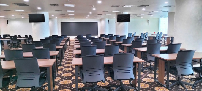Aula Serbaguna Cocok Untuk Segala Agenda