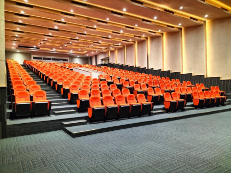 Intip Auditorium Mewah Terbaru Milik Universitas Airlangga