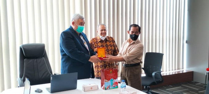 Universitas Airlangga Sambut Hangat Kunjungan Benchmarking Universitas Hasanuddin